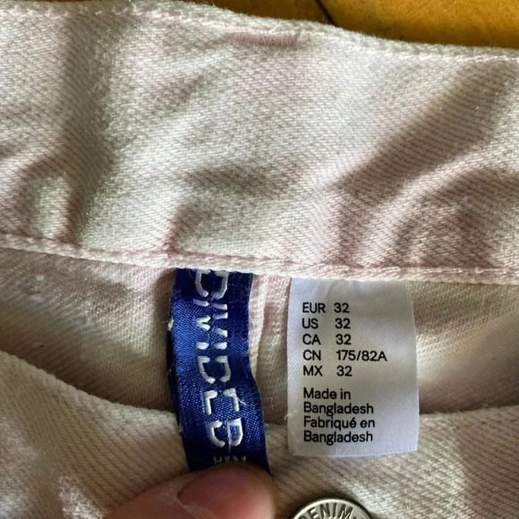 H&M  shorts - Picture 2 of 4